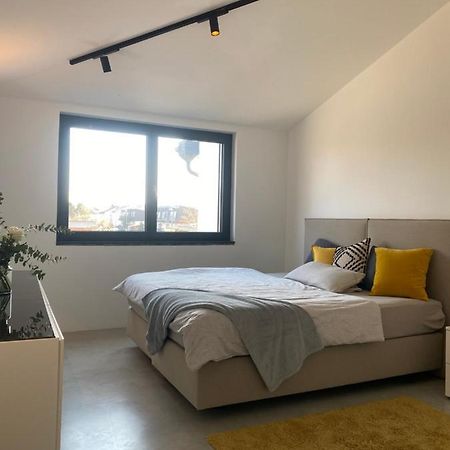 Moderne Ferienwohnung Stephanskirchen 外观 照片